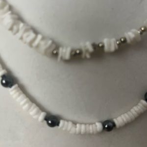 💥2 Pcs Puka Shells Necklaces. NWOT